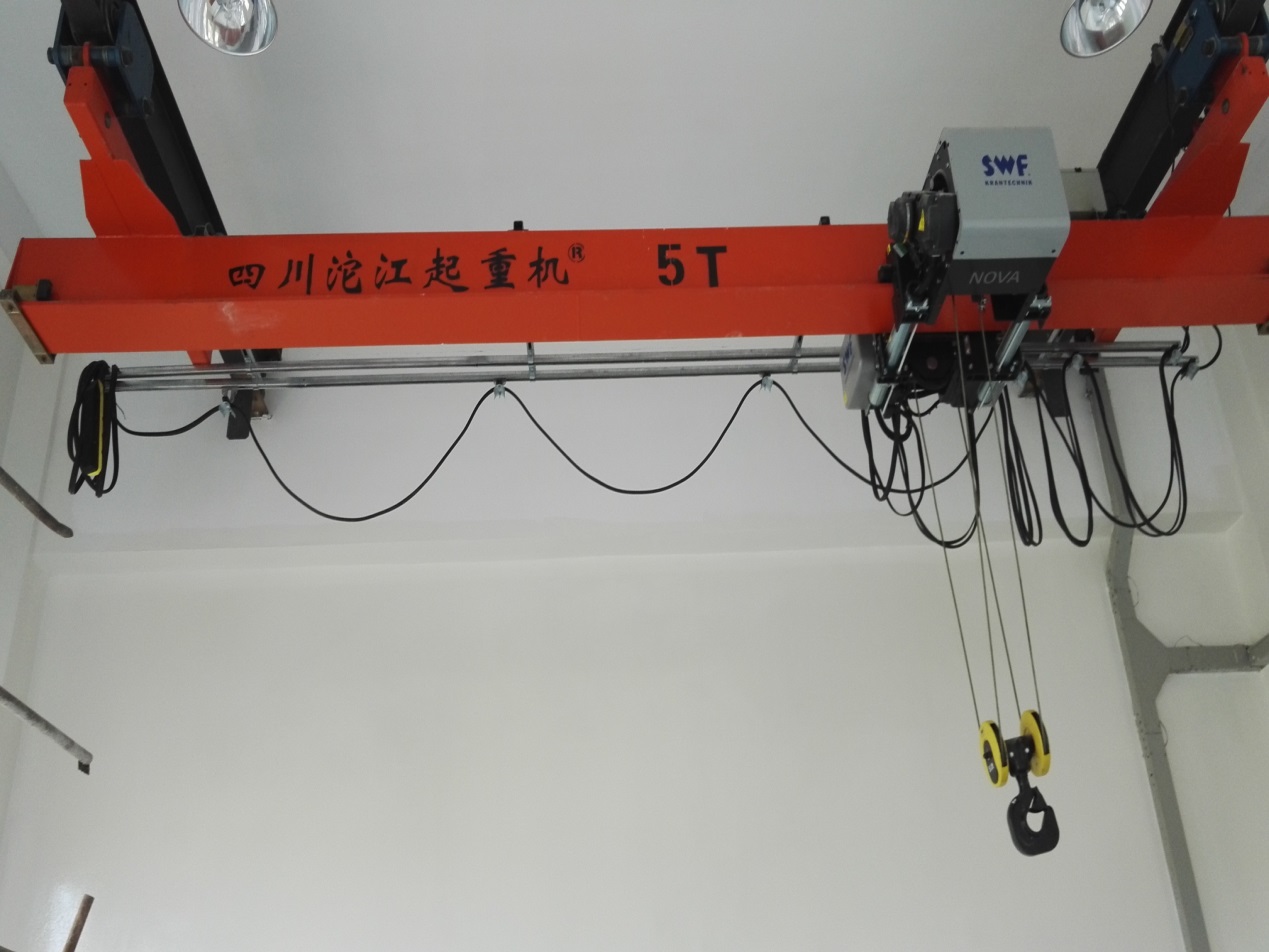6136d71366ff3.jpg 2.1、單梁懸掛起重機(jī).jpg