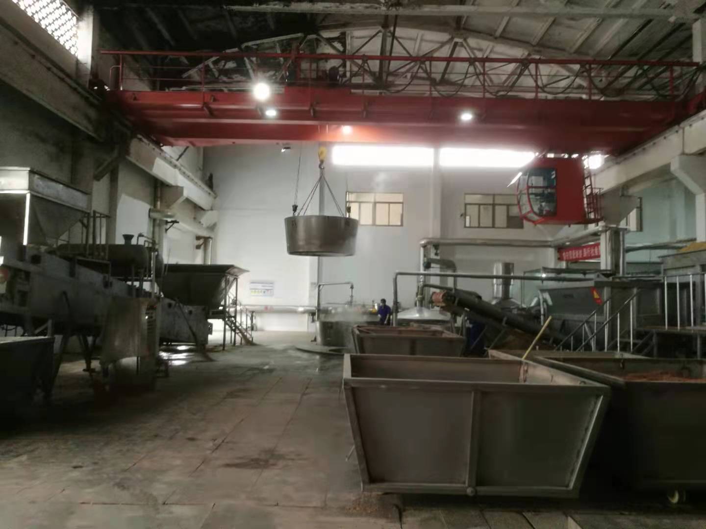 1.2、第一代：吊鉤抓斗兩用起重機(jī).jpg